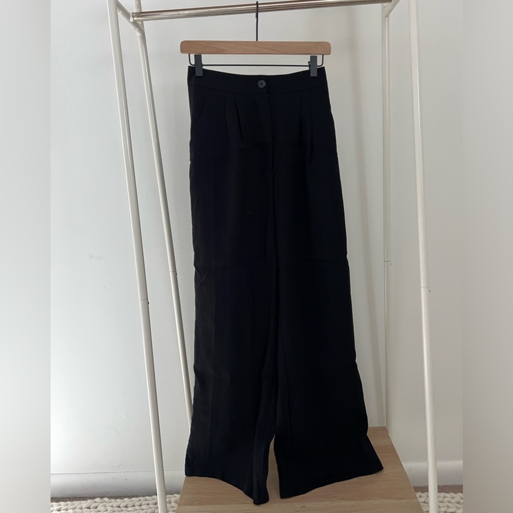 Black wide leg pants - Nasty Gal